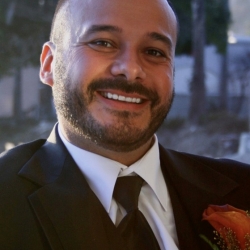 Photo Oscar Martin Gardea smiling while outdoors
